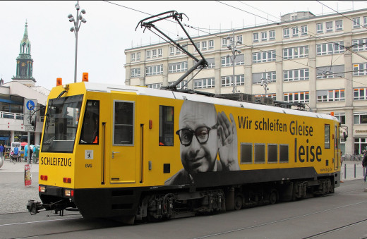 936822 (a): :1993x1297